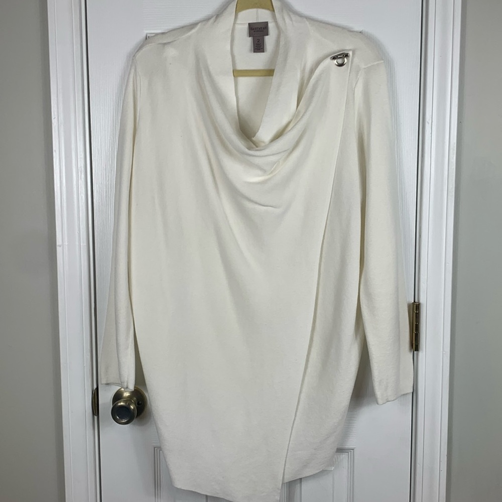 Easywear by Chicos white wrapped sweater size 2/med. snap inside, hooks out.